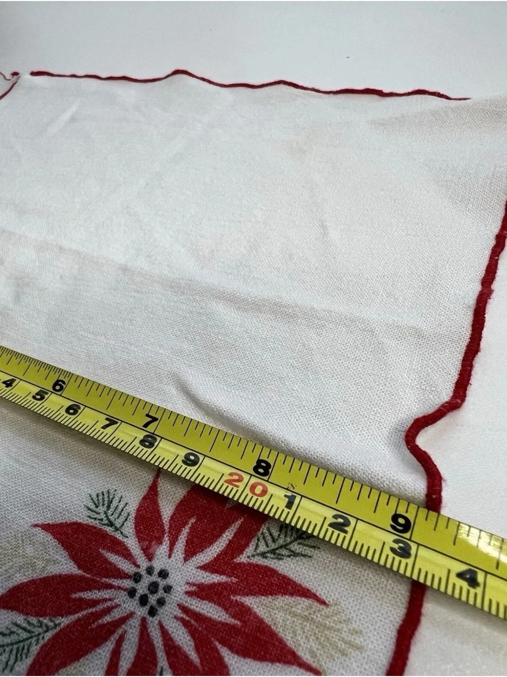 Vintage Poinsettia Flower Red White Cotton Floral Women’s Hankerchief 9” X 9”